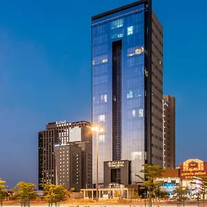 عنان Anan الرياض