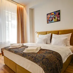 تحقق من التوفر